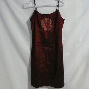 D. AND ROLAND, burgundy satin dress, embroidered design on front, large 165/88